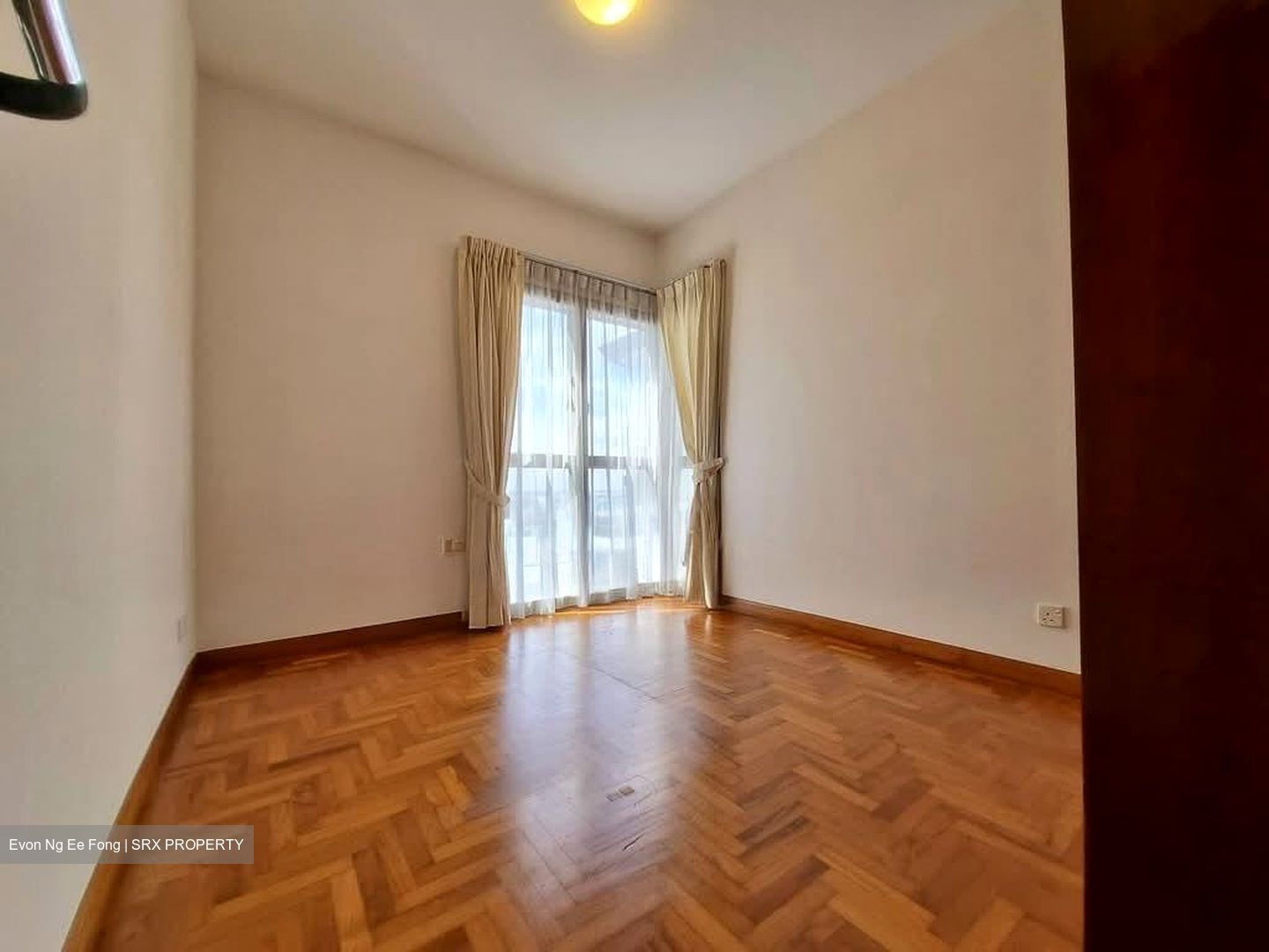 The Bayshore (D16), Condominium #566114421